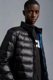 Picture of Moncler Down Jackets _SKUMonclersz1-5xxn839171
